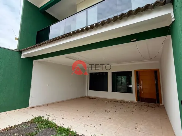 Sobrado 4 quartos e 3 banheiros, para alugar, no bairro Jardim Monte Rei em Maringá