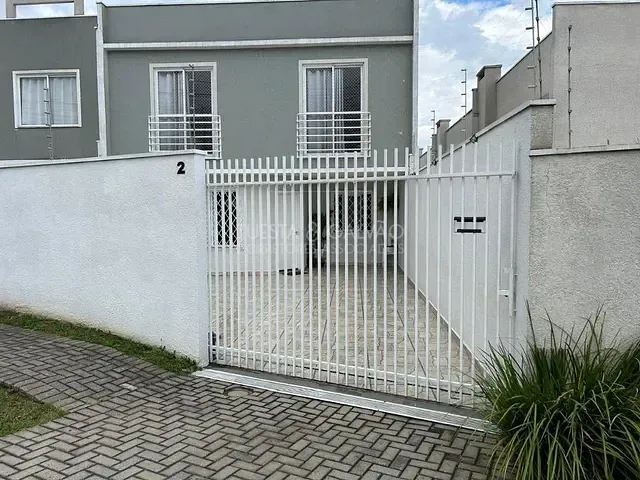 Sobrado com 109m² 3 quartos e 3 banheiros, à venda, no bairro Uberaba em Curitiba
