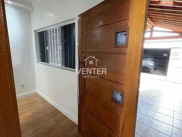 Sobrado com 157m² 2 quartos e 3 banheiros, à venda, no bairro Jardim Continental III em Taubaté