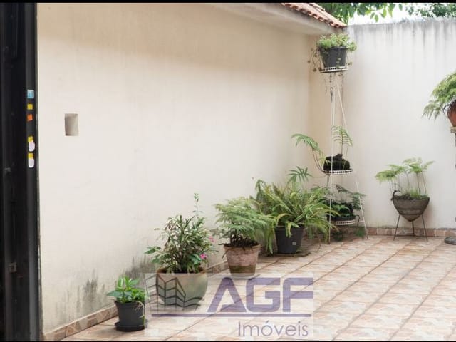 Sobrado com 200m² 3 quartos e 2 banheiros, à venda, no bairro Campestre em Santo André