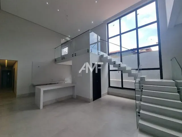 Sobrado com 400m² 4 quartos e 6 banheiros, à venda, no bairro Setor Habitacional Vicente Pires - Trecho 3 em Brasília