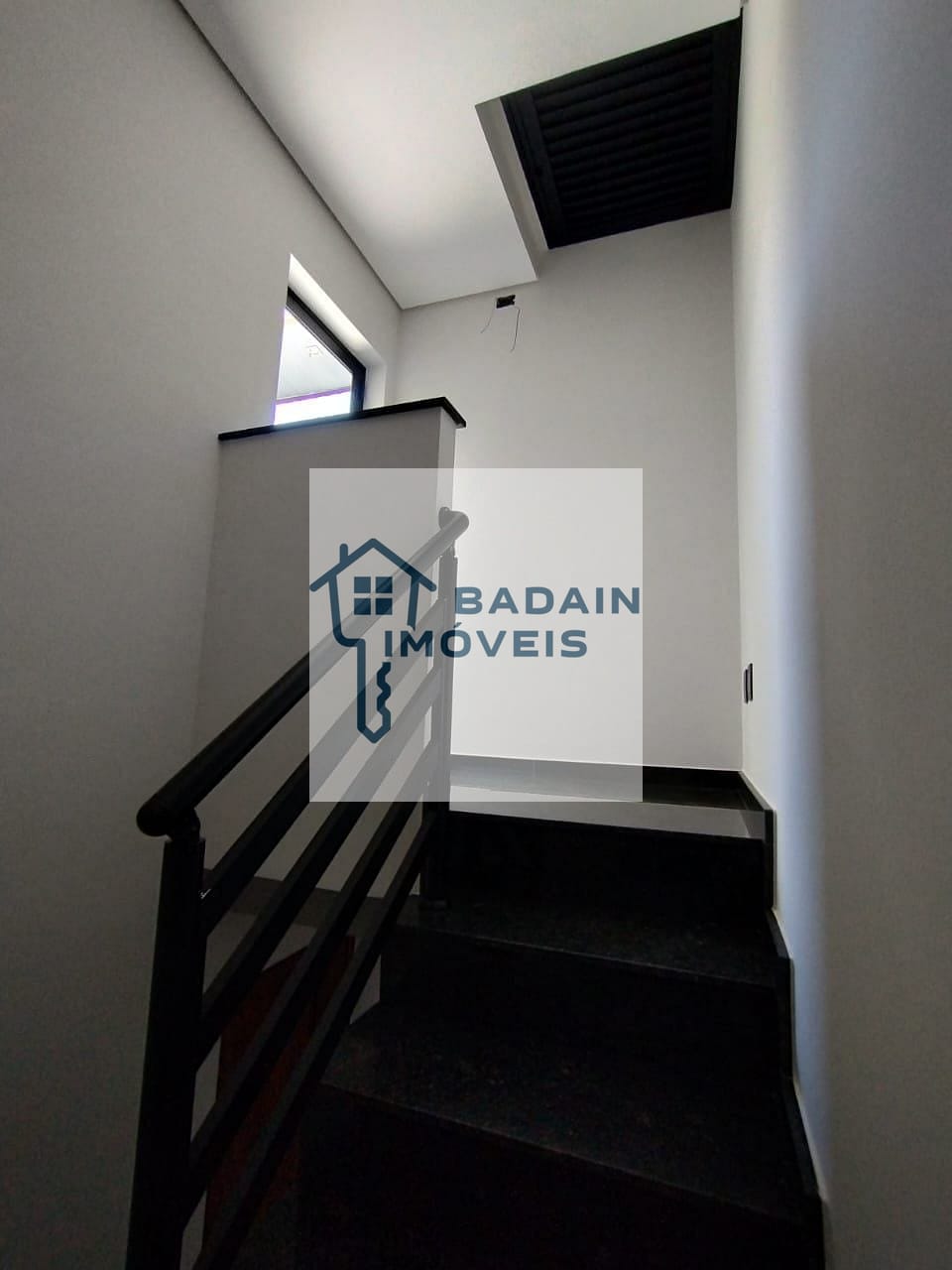Sobrado à venda com 2 quartos, 80m² - Foto 12