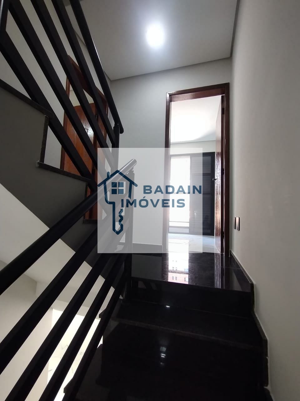 Sobrado à venda com 2 quartos, 80m² - Foto 25