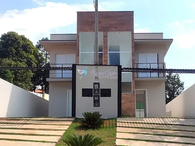 Sobrado com 150m² 3 quartos e 2 banheiros, à venda, no bairro Jardim Maristela em Atibaia