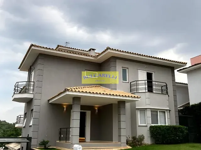 Sobrado com 510m² 4 quartos e 6 banheiros, à venda, no bairro Portal do Paraíso II em Jundiaí