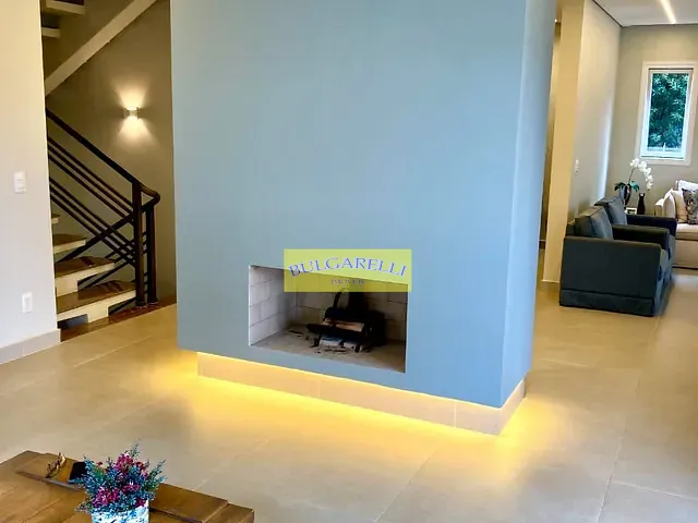 Sobrado com 510m² 4 quartos e 6 banheiros, à venda, no bairro Portal do Paraíso II em Jundiaí