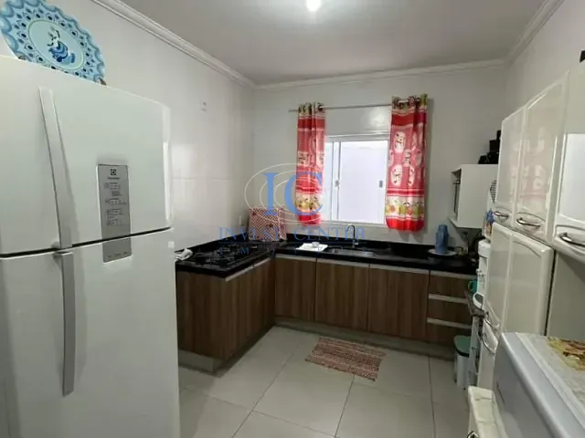 Sobrado com 131m² 3 quartos e 2 banheiros, à venda, no bairro Jardim Hubert em Indaiatuba
