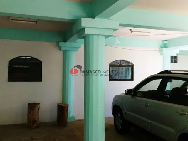 Sobrado com 333m² 5 quartos e 1 banheiro, à venda, no bairro São José em São Caetano do Sul