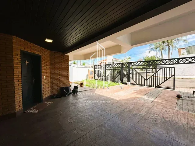 Sobrado com 300m² 5 quartos e 4 banheiros, à venda, no bairro Werner Plaas em Americana