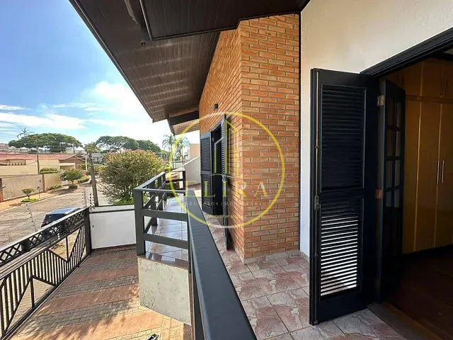 Sobrado com 300m² 5 quartos e 4 banheiros, à venda, no bairro Werner Plaas em Americana