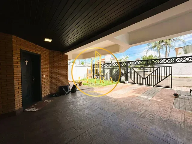 Sobrado com 300m² 5 quartos e 4 banheiros, à venda, no bairro Werner Plaas em Americana
