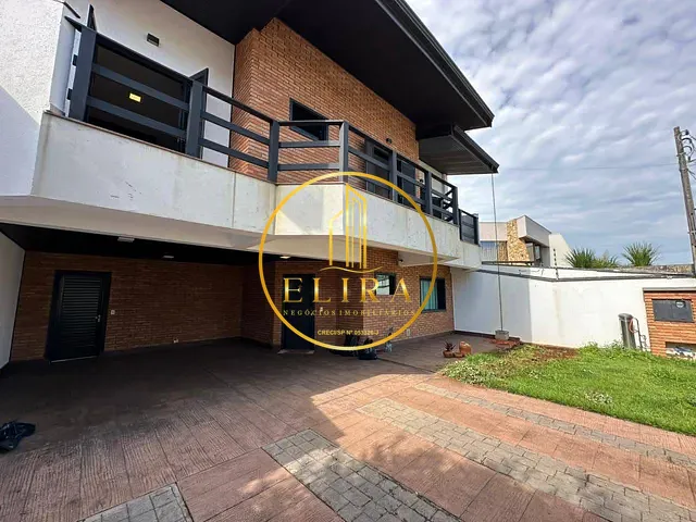 Sobrado com 300m² 5 quartos e 4 banheiros, à venda, no bairro Werner Plaas em Americana