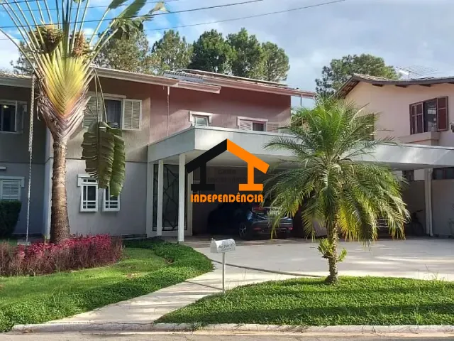 Sobrado com 700m² 4 quartos e 4 banheiros, à venda, no bairro Nova Higienópolis em Jandira