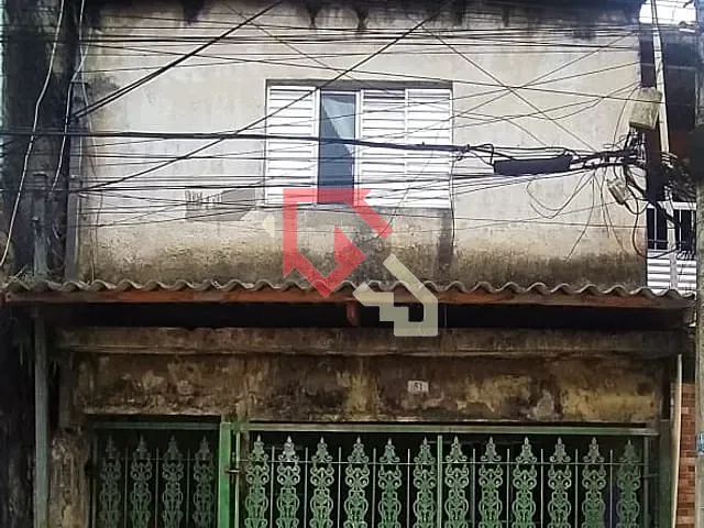 Sobrado 2 quartos e 1 banheiro, à venda, no bairro Jardim Cerqueira Leite em Mauá