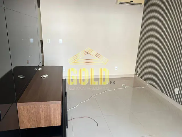 Sobrado com 312m² 4 quartos e 1 banheiro, à venda, no bairro Esperança em Londrina