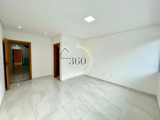 Sobrado com 220m² 3 quartos e 5 banheiros, à venda, no bairro Vila Esperança em São Paulo