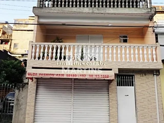 Sobrado 3 quartos e 2 banheiros, à venda, no bairro Jardim Oliveiras em Taboão da Serra