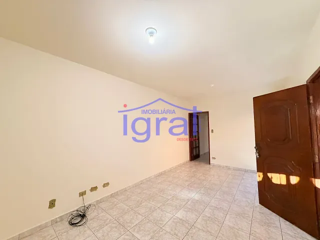 Sobrado 3 quartos e 4 banheiros, para alugar, no bairro Jardim Oriental em São Paulo