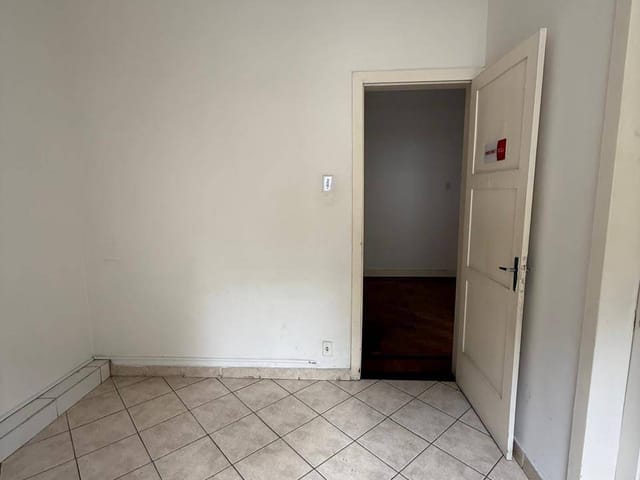 Sobrado para alugar, no bairro Centro em Petrópolis