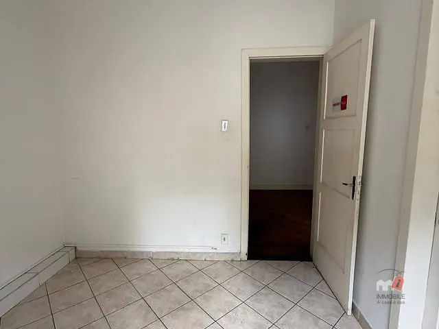 Sobrado para alugar, no bairro Centro em Petrópolis