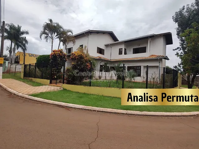 Sobrado com 470m² 4 quartos e 4 banheiros, à venda, no bairro Imigrantes em Holambra