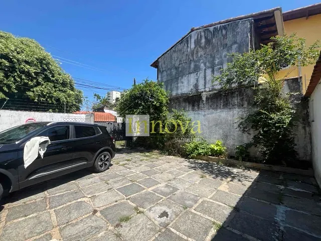 Sobrado com 308m² 4 quartos e 4 banheiros, à venda, no bairro Indaiá em Caraguatatuba