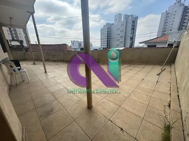 Sobrado 4 quartos e 2 banheiros, à venda, no bairro km 18 em Osasco