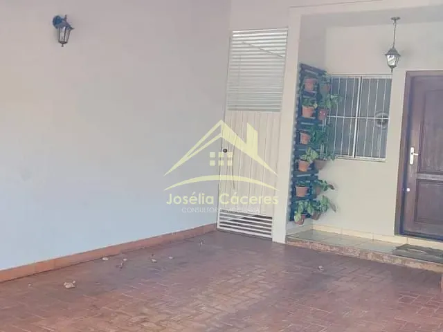 Casa com 155m² 3 quartos e 2 banheiros, à venda, no bairro Novo Paraíso em Cuiabá