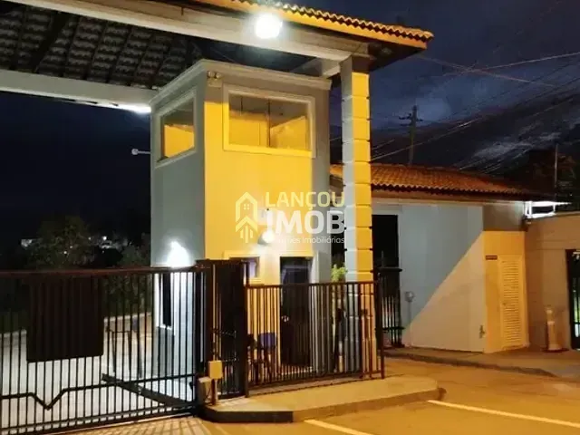 Sobrado com 320m² 3 quartos e 3 banheiros, à venda, no bairro Jardim Carolina em Jundiaí