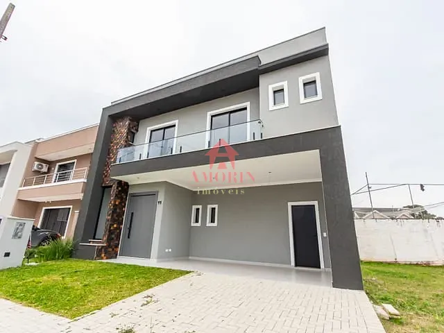 Sobrado com 198m² 3 quartos e 3 banheiros, à venda, no bairro Umbará em Curitiba