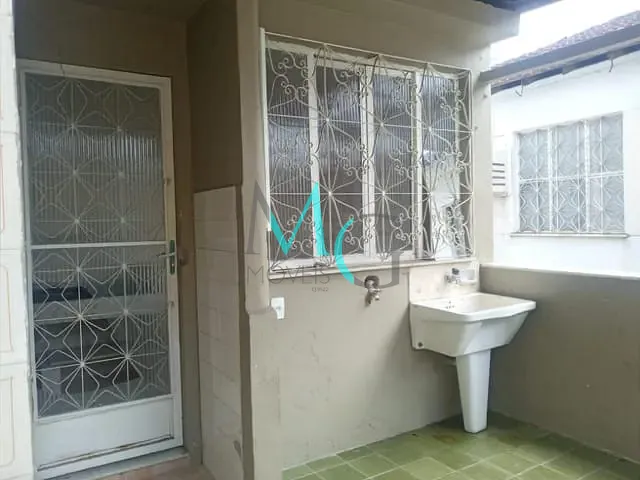 Sobrado 2 quartos e 1 banheiro, à venda, no bairro Campo Grande em Rio de Janeiro