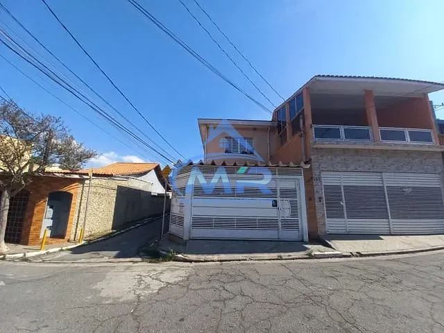 Sobrado com 132m² 2 quartos e 2 banheiros, à venda, no bairro Vila Carlos de Campos em São Paulo