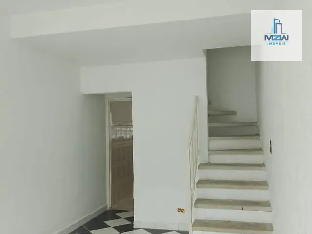 Sobrado 2 quartos e 1 banheiro, à venda, no bairro Quarta Parada em São Paulo