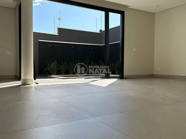 Sobrado com 275m² 3 quartos e 5 banheiros, à venda, no bairro Gleba Simon Frazer em Londrina