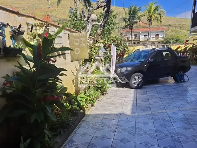 Sobrado com 290m² 6 quartos e 7 banheiros, à venda, no bairro Loteamento Balneario Camburi em Caraguatatuba
