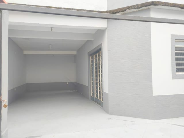 Sobrado com 125m² 3 quartos e 4 banheiros, à venda, no bairro Centro em Potim