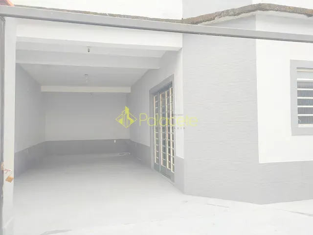 Sobrado com 125m² 3 quartos e 4 banheiros, à venda, no bairro Centro em Potim