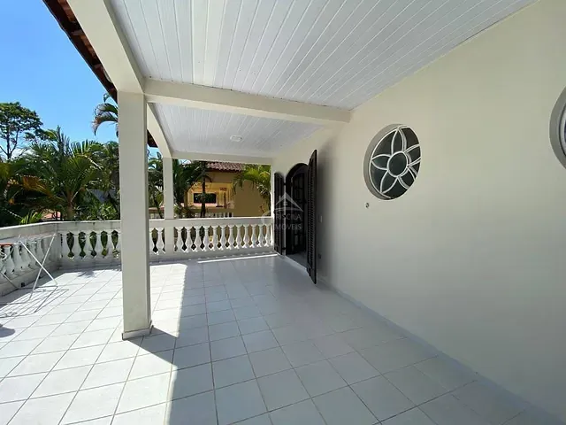 Sobrado com 3000m² 4 quartos e 3 banheiros, à venda, no bairro Barra do Una em São Sebastião