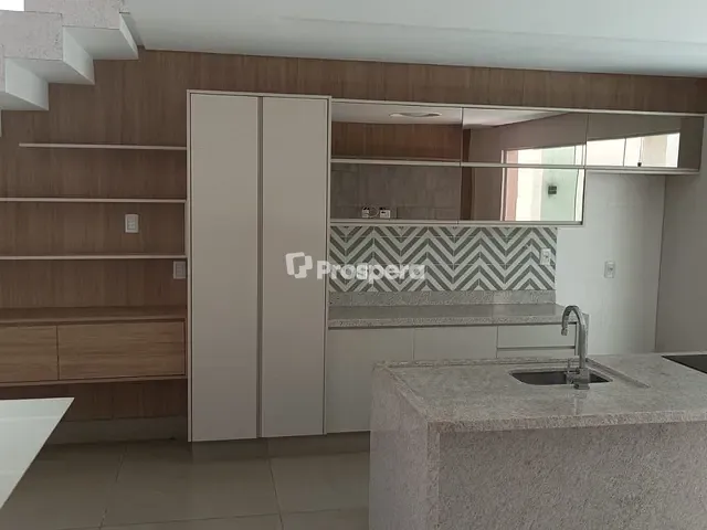 Sobrado com 210m² 4 quartos e 5 banheiros, à venda, no bairro Cidade Vera Cruz em Aparecida de Goiânia
