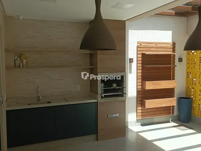 Sobrado com 210m² 4 quartos e 5 banheiros, à venda, no bairro Cidade Vera Cruz em Aparecida de Goiânia