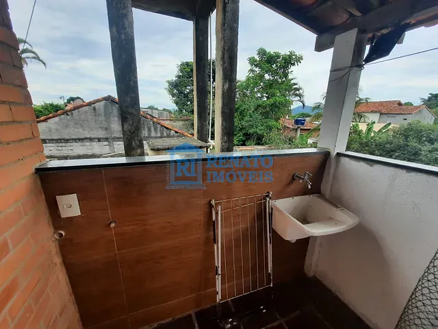 Sobrado 2 quartos e 1 banheiro, para alugar, no bairro Itapeba em Maricá