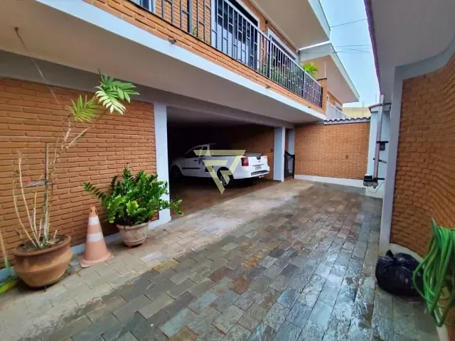 Sobrado com 250m² 6 quartos e 5 banheiros, à venda, no bairro Parque dos Bandeirantes em Ribeirão Preto