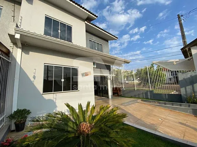 Sobrado com 120m² 2 quartos e 1 banheiro, à venda, no bairro Paraíso em Chapecó
