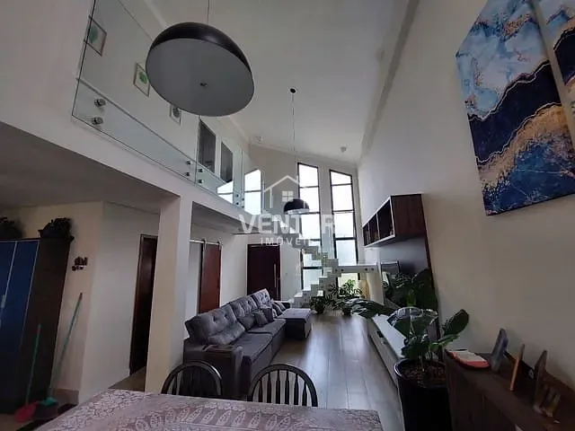 Sobrado com 250m² 4 quartos e 5 banheiros, à venda, no bairro Condomínio Residencial Tecoara em Taubaté