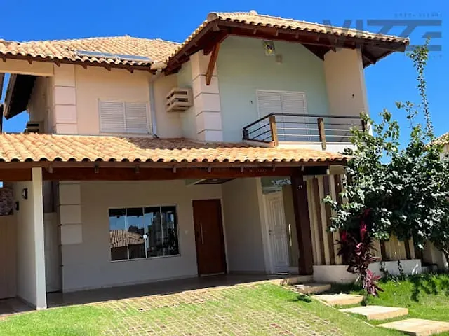 Sobrado com 165m² 3 quartos e 4 banheiros, à venda, no bairro Chácara Cachoeira em Campo Grande