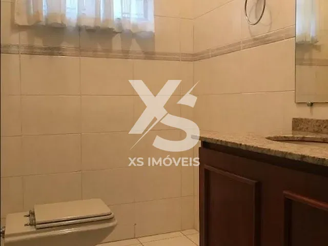 Casa com 606m² 5 quartos e 6 banheiros, à venda, no bairro Ahú em Curitiba