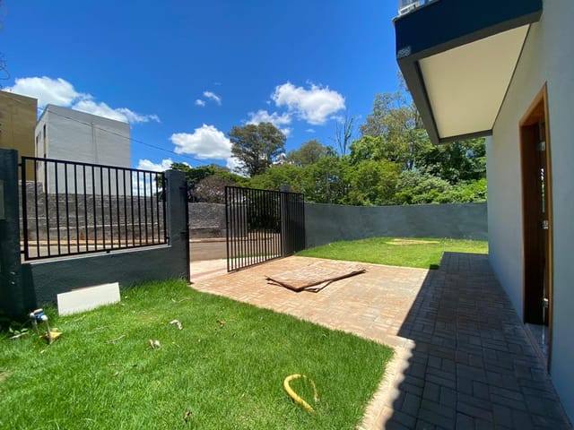 Foto do Sobrado - Sobrado à venda, 03 quartos (01 suíte), Sacadas, 205 m² total, Vale dos Tucanos, Londrina, PR | ZBM NEGOCIOS IMOBILIARIOS