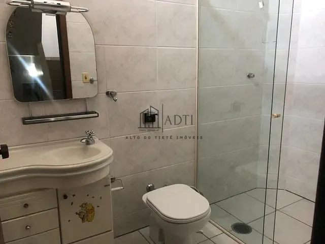 Sobrado 3 quartos e 4 banheiros, à venda, no bairro Chácara Jafet em Mogi das Cruzes