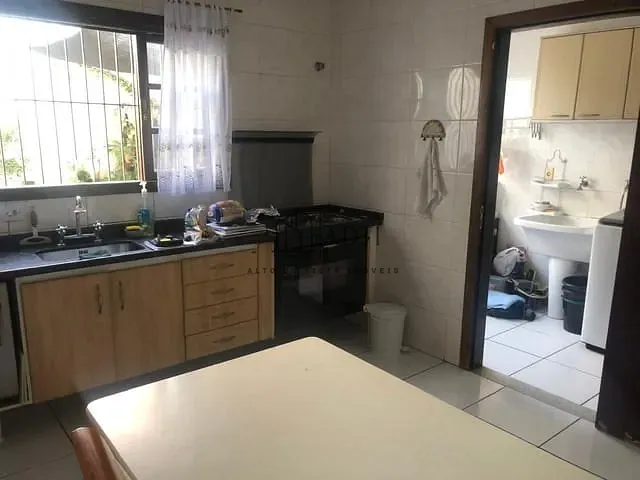 Sobrado 3 quartos e 4 banheiros, à venda, no bairro Chácara Jafet em Mogi das Cruzes