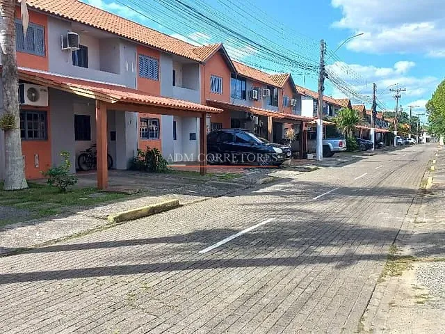 Casa com 126m² 2 quartos e 2 banheiros, à venda, no bairro Vila Cachoeirinha em Cachoeirinha